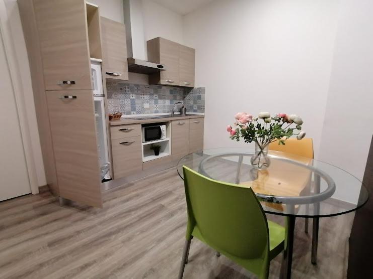 Indipendent Mini Apartment Pescara Centro Exteriör bild
